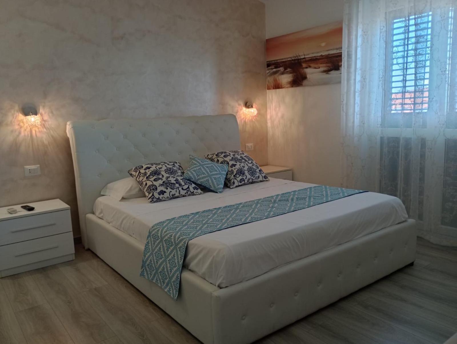 Viola Di Mare Rooms And Parking Термолі Екстер'єр фото